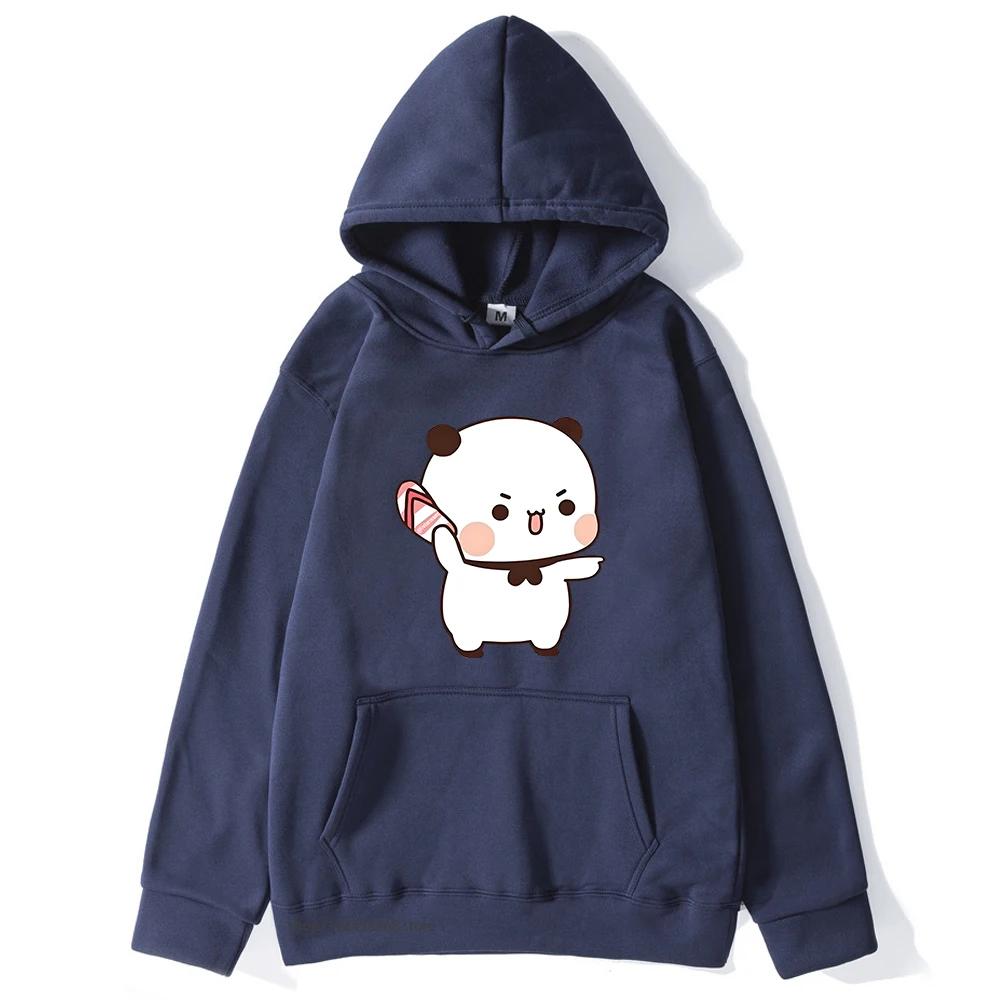 Бубу бросает шлепанцы в Дуду, так как он дразнит Бубуса Толстовка Дудус был брошен шлепанцами Бу, так как толстовка