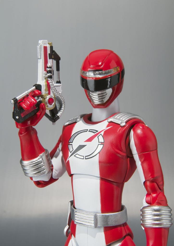 TAMASHII NATIONS Bouken Red SHFiguarts