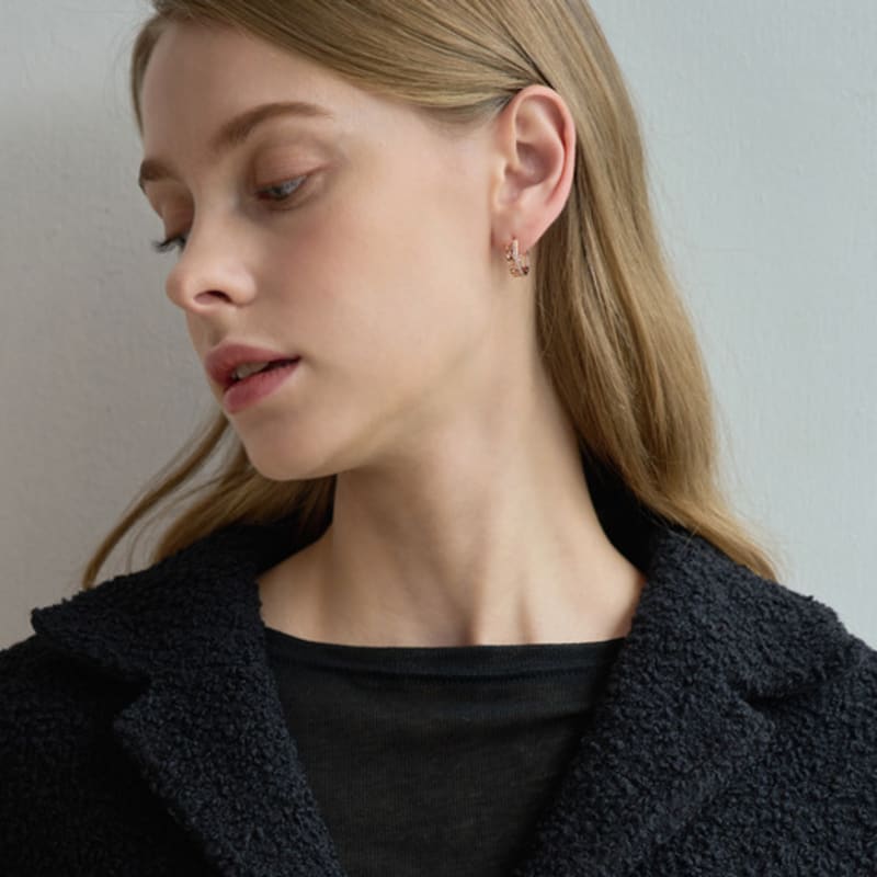 ELLE Jewelry 14K Chain Festa Earrings (Gold Pin) ELGPEE466