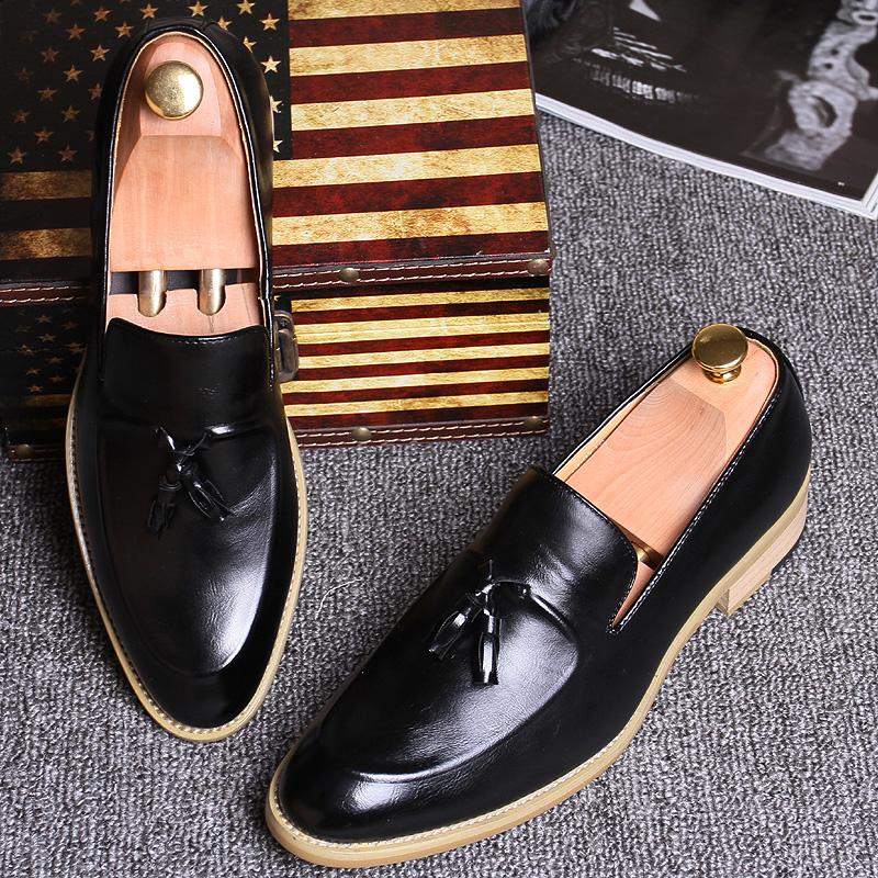 Классические мужские туфли в стиле ретро, официальная обувь для вечеринок, кожаные свадебные туфли, мужские туфли на плоской подошве для вождения, элегантные мужские мокасины с кисточками