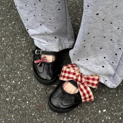 Туфли Мэри Джейн с бантом женские 2025 лето новые ремешок на одно слово балетки на плоской подошве с мелким вырезом одинарные туфли немецкие тренировочные туфли