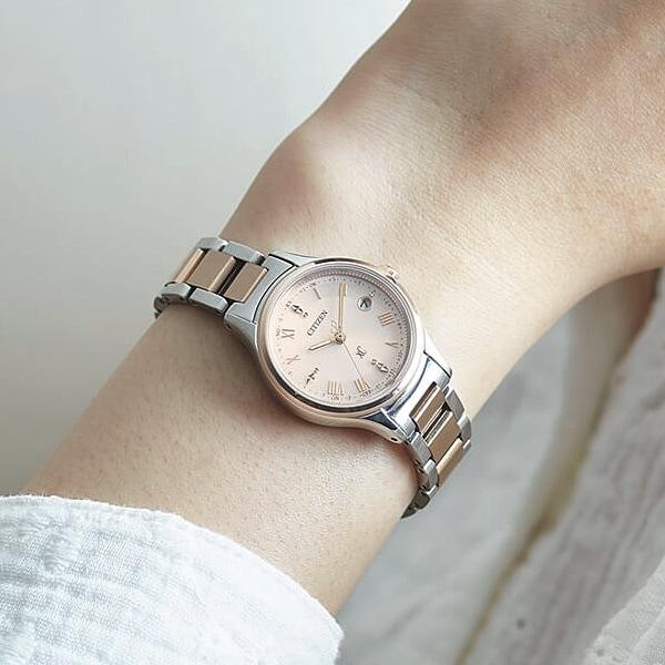 Citizen ES9496-64W ( Watch xC Hikari Collection Solar-powered Eco-Drive Radio-controlled Titania Happy Flight)