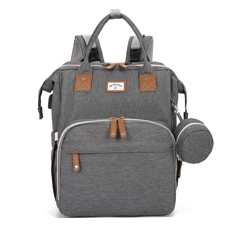 New high-end, fashionable mommy bag: a multi-functional, large-capacity, portable diaper bag for mothers, perfect for outings with the baby