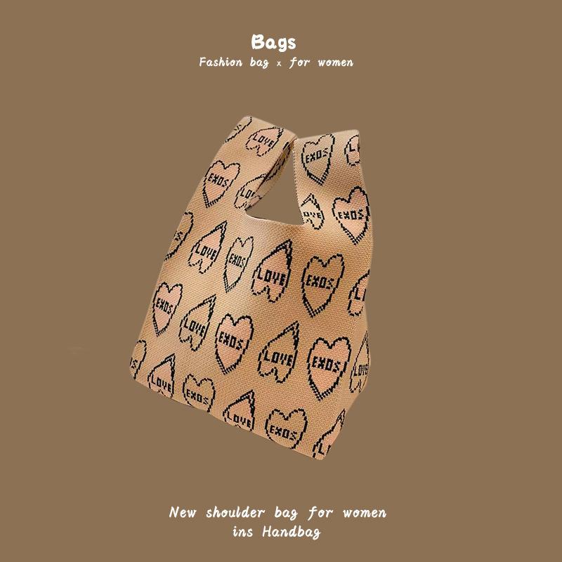 Ins Trendy Handbag Женская вязаная шерстяная сумка-ведро Ручная переноска Повседневная сумка-тоут Коробка для ланча