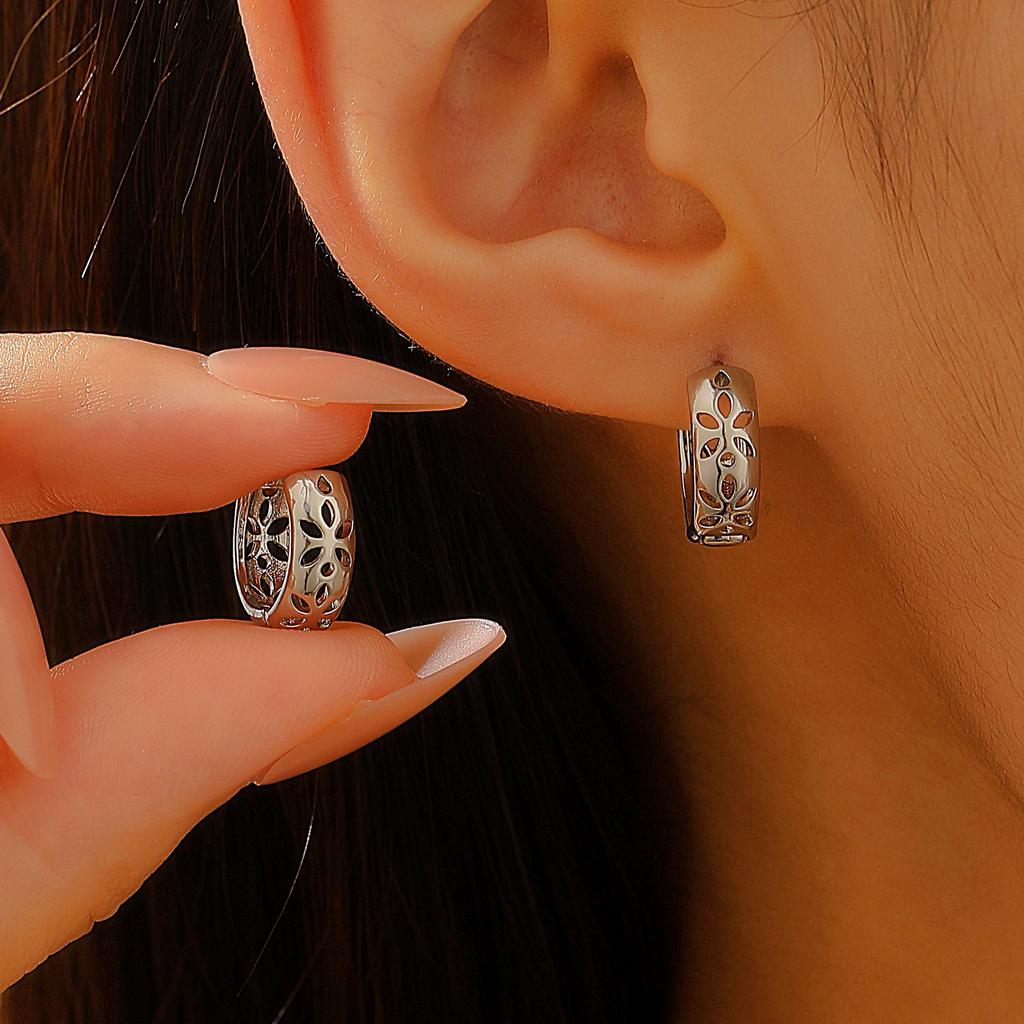 Модные универсальные серьги-кольца в новом инс-стиле, с нерегулярным полым принтом, персонализированные трендовые серьги-клипсы