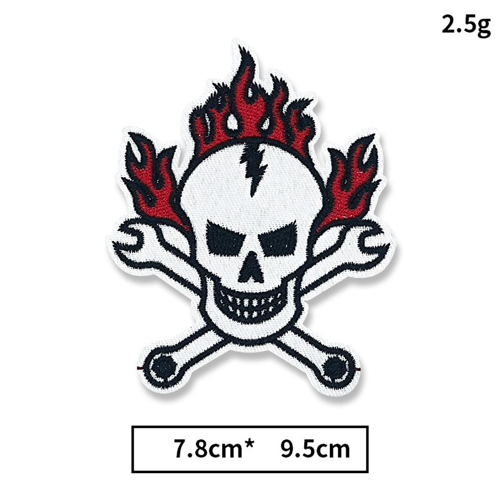 Rock Roll Embroidery Iron On Patches Punk Style Cloth Appliques Hard Rock Heavy Metal Music Emblem Black Skull Emblem for Jacket