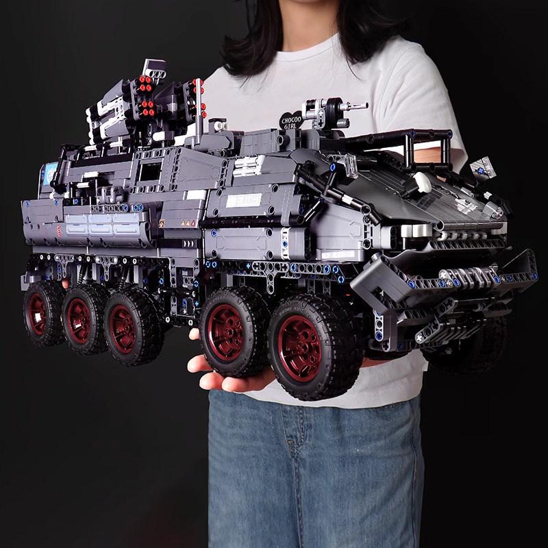 Building Blocks: The Wandering Earth Armored Carrier - Educational Assembly Toy for Ages 8-12, 2026 Birthday Gift