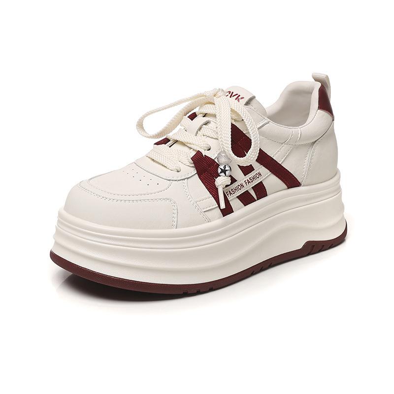Platform women's 2026 spring and summer new light and comfortable inner height increase versatile sports and leisure shoes women's board shoes