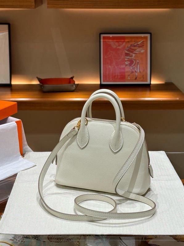 Мини-сумка через плечо из козьей кожи с зернистостью в виде боулинга