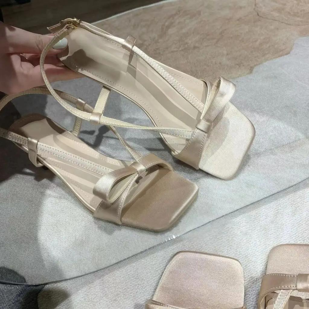 Мода 2024 года, высококачественная женская обувь, летние модные однотонные повседневные босоножки с открытым носком и пряжкой на высоком каблуке для женщин