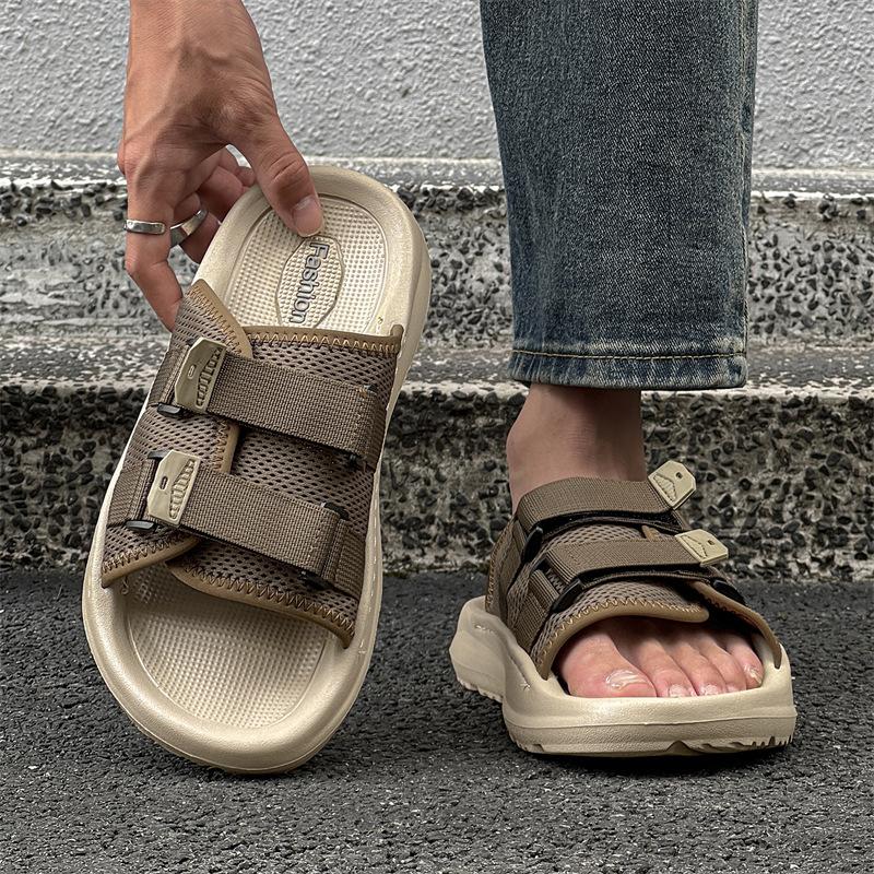 Slippers men's non-slip outer wear trend new casual versatile sandals soft sole word beach shoes 371222-J