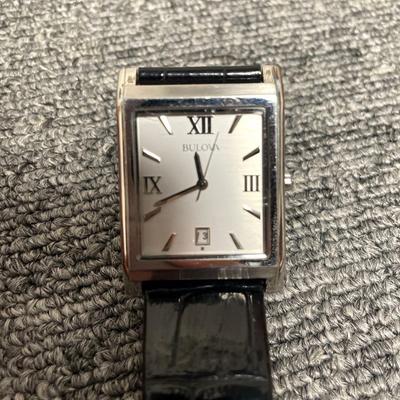 Подержанные часы BULOVA/Булова Мужские 96B107