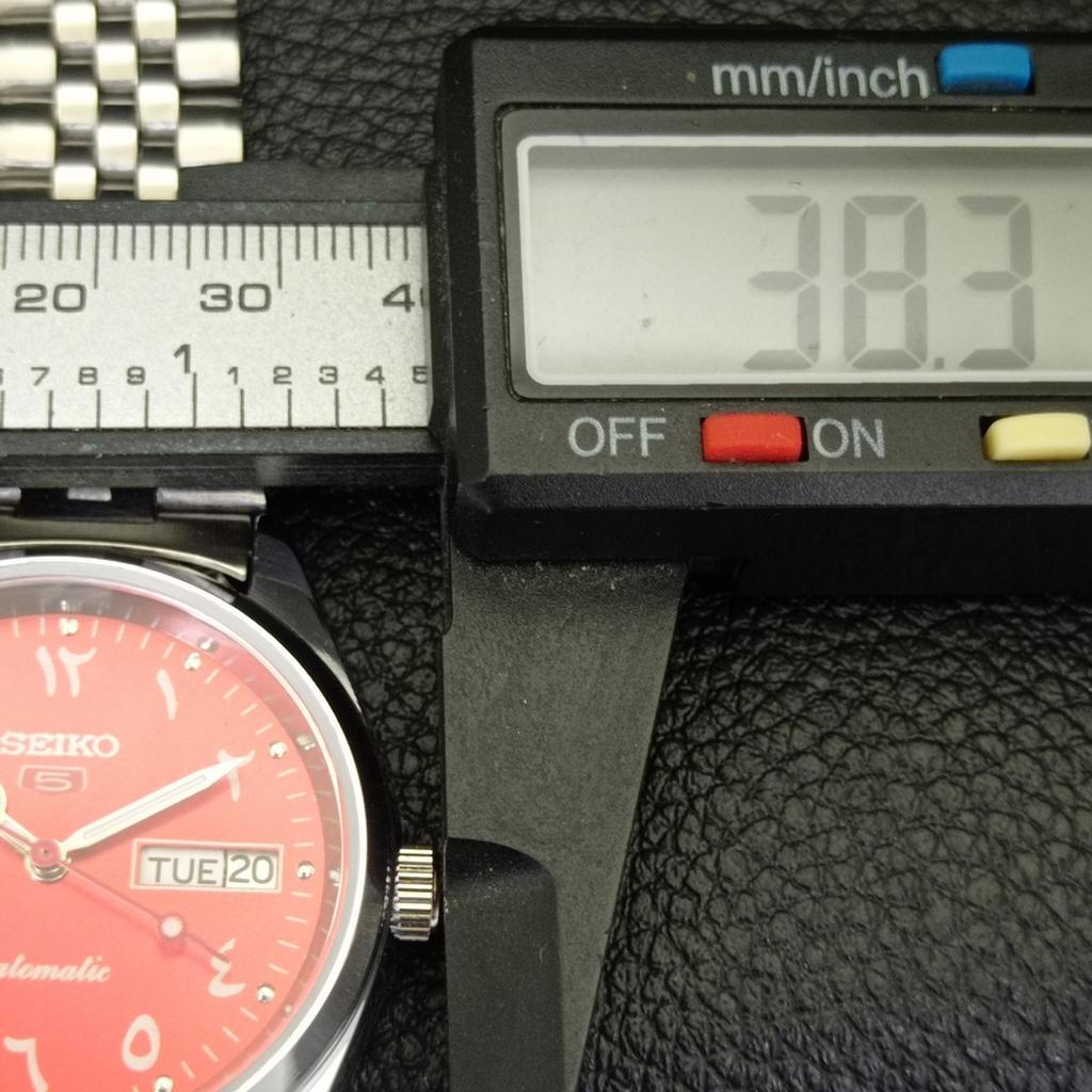 VINTAGE REFURBISHED SEIKO 5 AUTOMATIC 6309A JAPAN MENS RED DIAL WATCH a441234-4