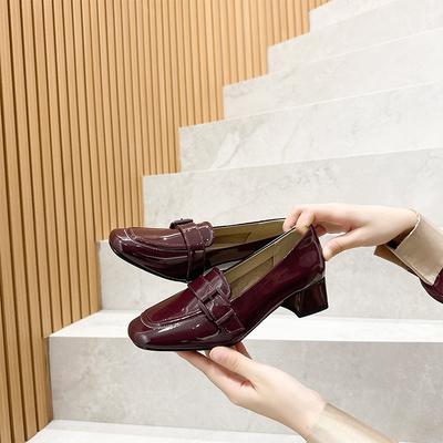 Весенняя новая кожаная модная обувь женская толстый каблук пряжка маленькие одинарные туфли женская овчина повседневные квадратный носок маленькие кожаные туфли женские