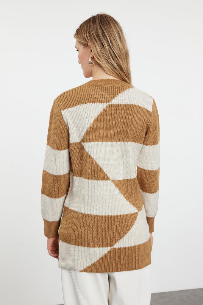 Women's Fashionable Stylish Hijab Sweater Camel Color Block Thessaloniki Knitted Soft Textured Knitwear Sweater