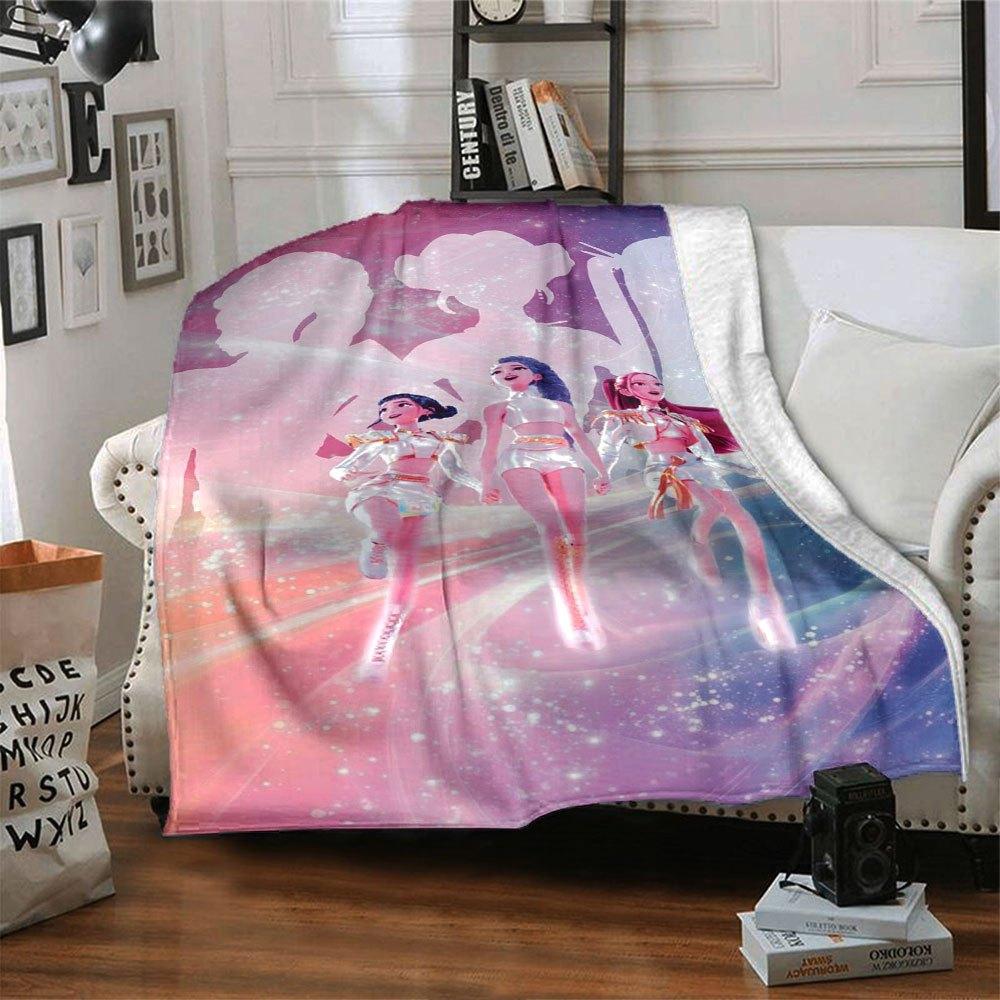 1pc Hunter X Kopo group Themed Flannel Blanket Suitable for Bed, Home Decor, Graduation Gifts, Easter, Back to School, Christmas, All Season Use