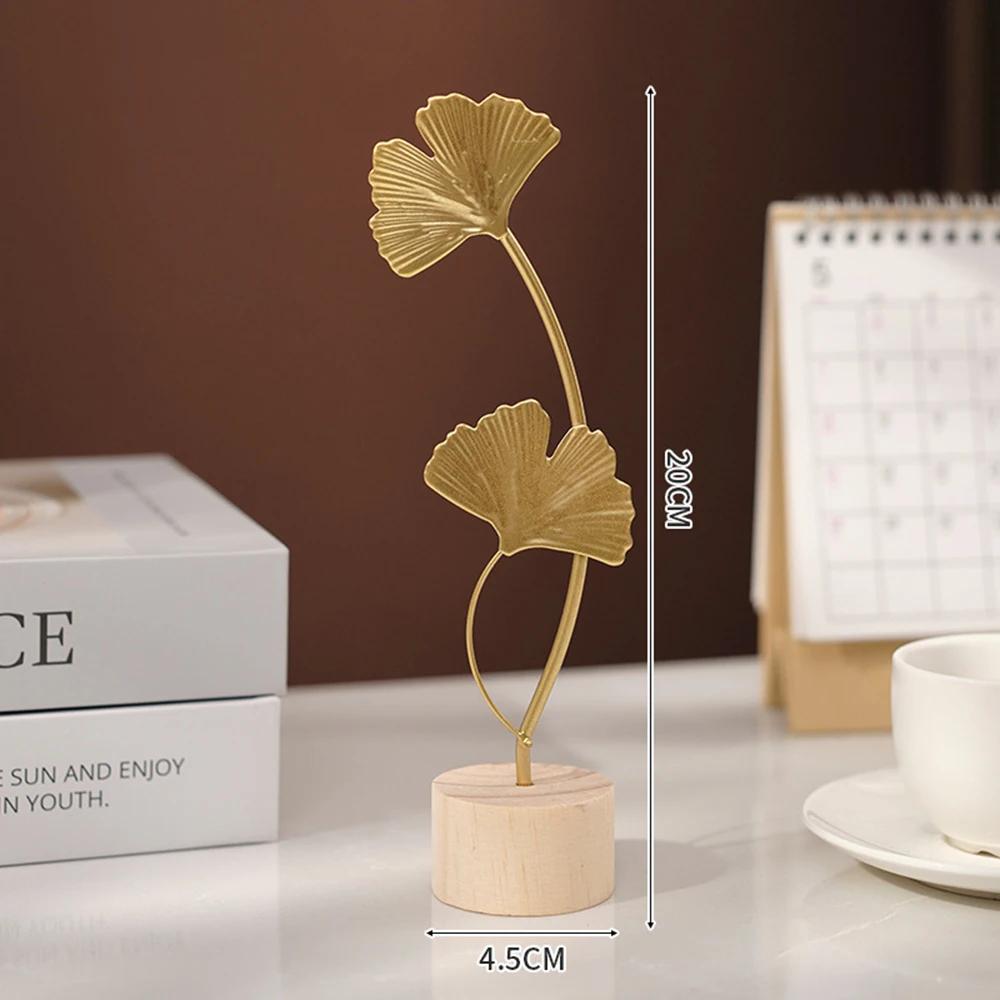 Ginkgo Leaf Decoration Wooden Ornaments Miniature Figurines Office Desktop Crafts Home Decor Wedding Gifts Home Accessories
