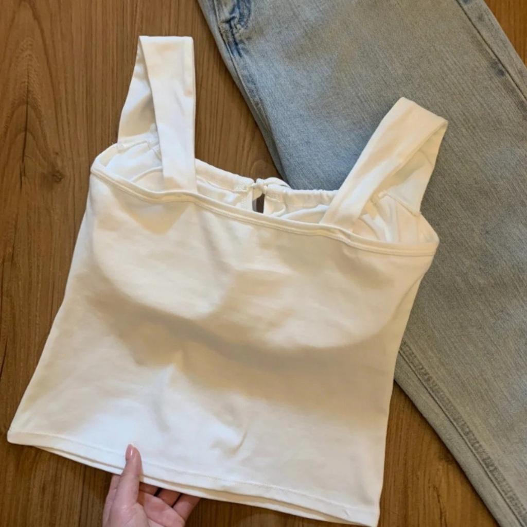 Белая атмосфера Feeling Camisole Майка женская, универсальная с бюстгальтерами Отдел, с бантом Короткие модели Снаружи Тонкие топы