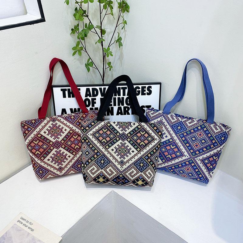 Осенняя новая сумка через плечо в этническом стиле, вместительная переносная сумка-тоут, популярная в этом году вязаная универсальная женская сумка для поездок на работу