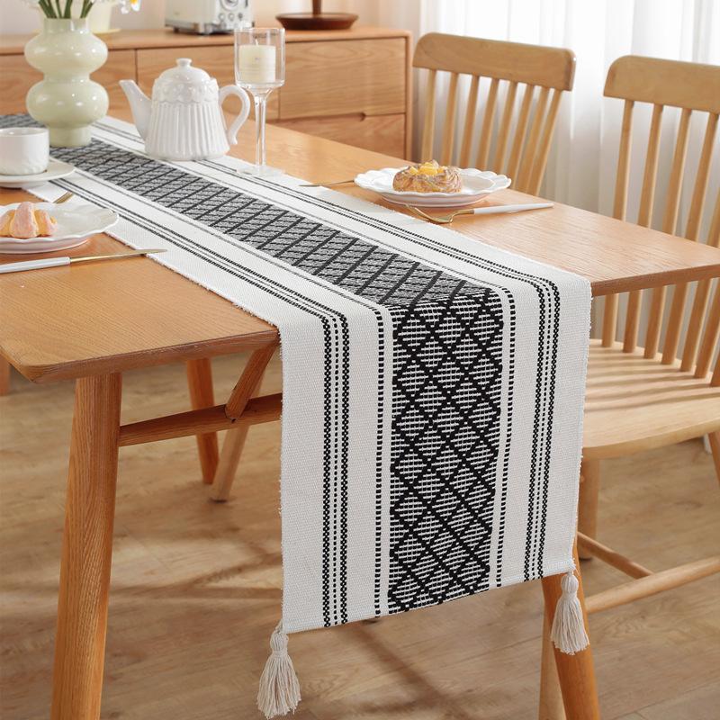 Modern Minimalist Japanese Cotton Woven Jacquard Table Runner Couch Cover Bed Throw