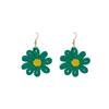 Summer Hand-woven Daisy Earrings Beach Resort-style Raffia Contrasting Flower Earrings