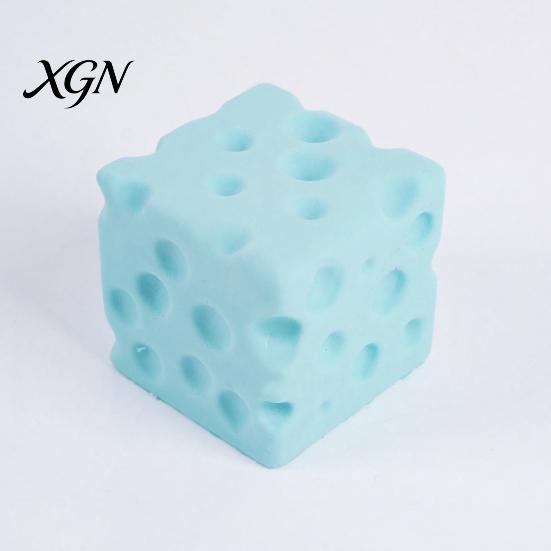 Cheese Stress Balls Realistic Relief Toy, Triangle Square Squeeze Office Desk Toys Slow Rebound Sensory Toy for Anxiety Reduction Pinch