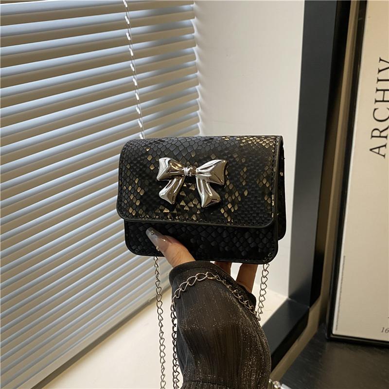 High-end Niche Design Summer New Trend Chain Fashion Versatile Shoulder Messenger Bag