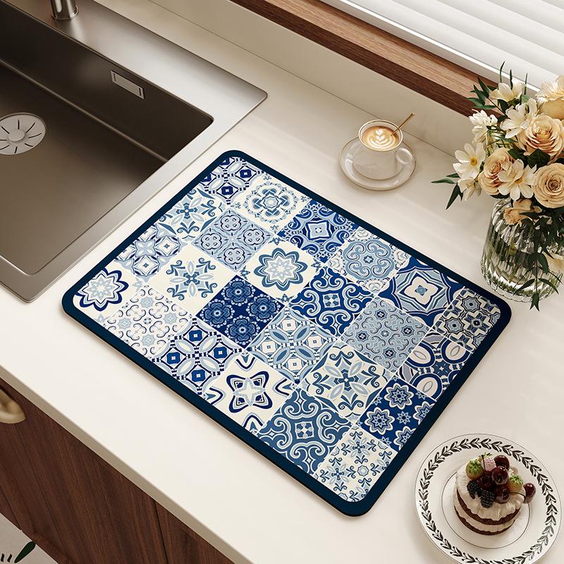 American Retro Quick-Dry Water-Absorbent Non-Slip Kitchen Mat for Countertops and Coffee Makers