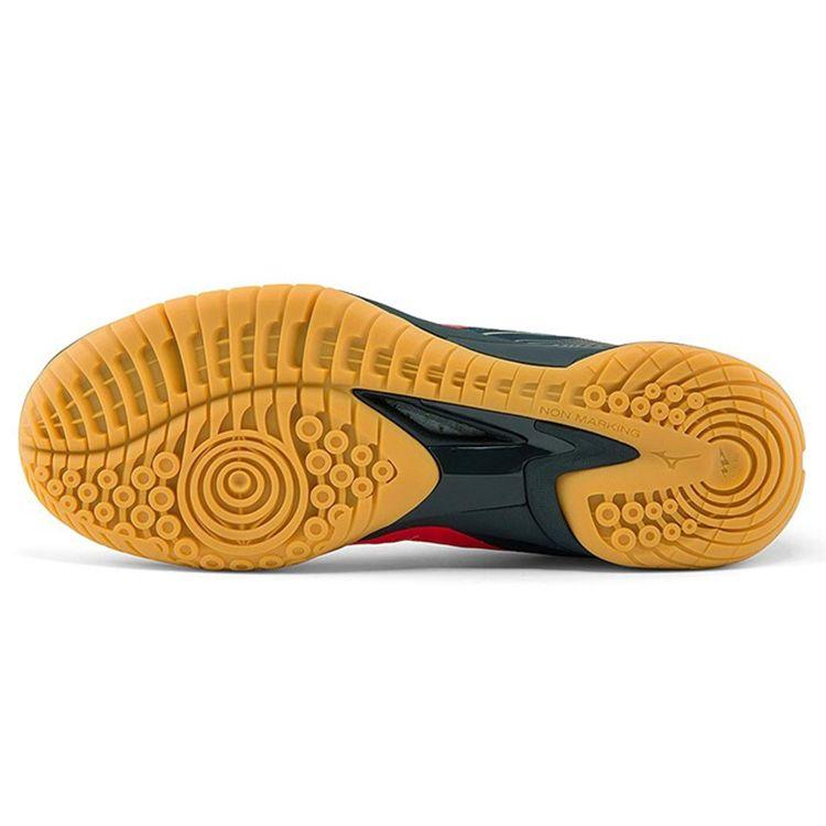 Mizuno Wave Fang Zero 2