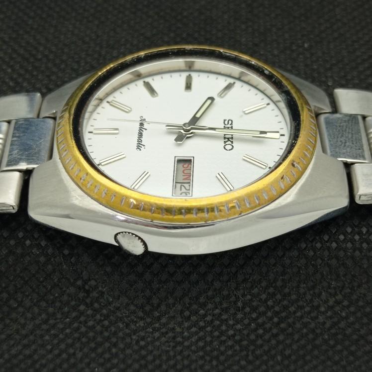 USED VINTAGE SEIKO AUTOMATIC 7009A JAPAN MENS D/D WHITE WATCH 621e-a415932-2 SKU621e-a415932