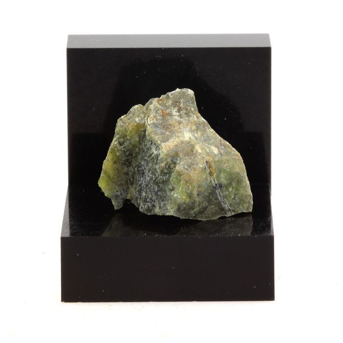 Serpentine 19.5 carats