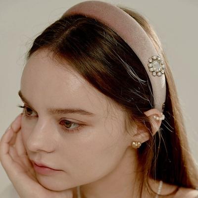 Заколка для волос Besty Royal Velvet Bianca