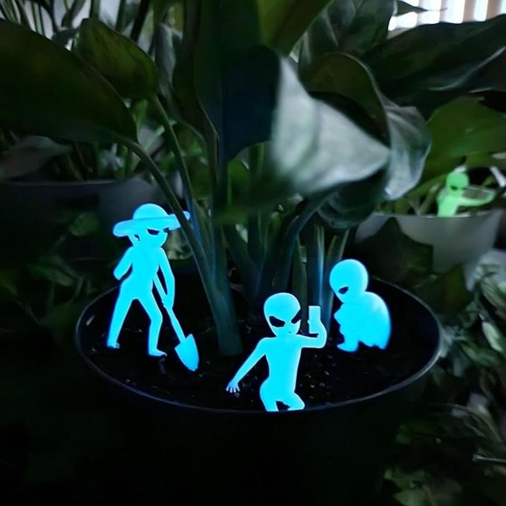 Glow In The Dark Alien Planter Tree Spirits Plant Accessory Miniature Luminous Garden Ghost Decor,Outside Indoor Outdoor Patio Lawn Yard Decoration
