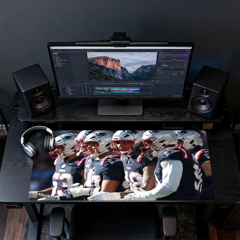 Patriots Players Mouse Pad, Large Gaming Desk Mat, Non-slip XXL Mousepad for Laptop & Tablet, Mini PC Playmat with Stitched Edges