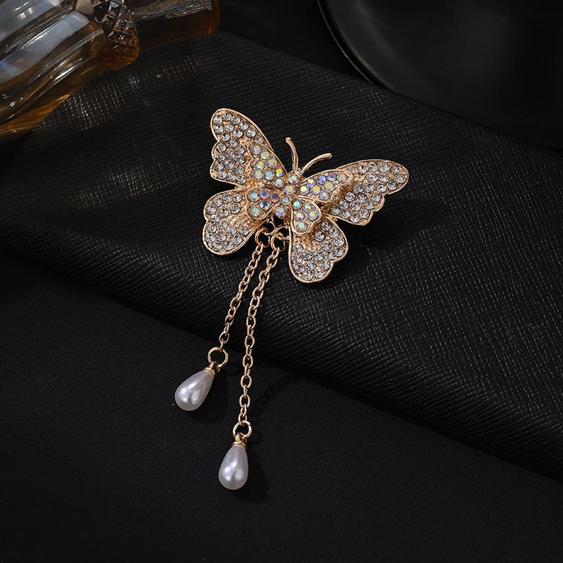 Elegant Alloy Butterfly Brooch with Rhinestone Flowers and Tassel for Women's Balls