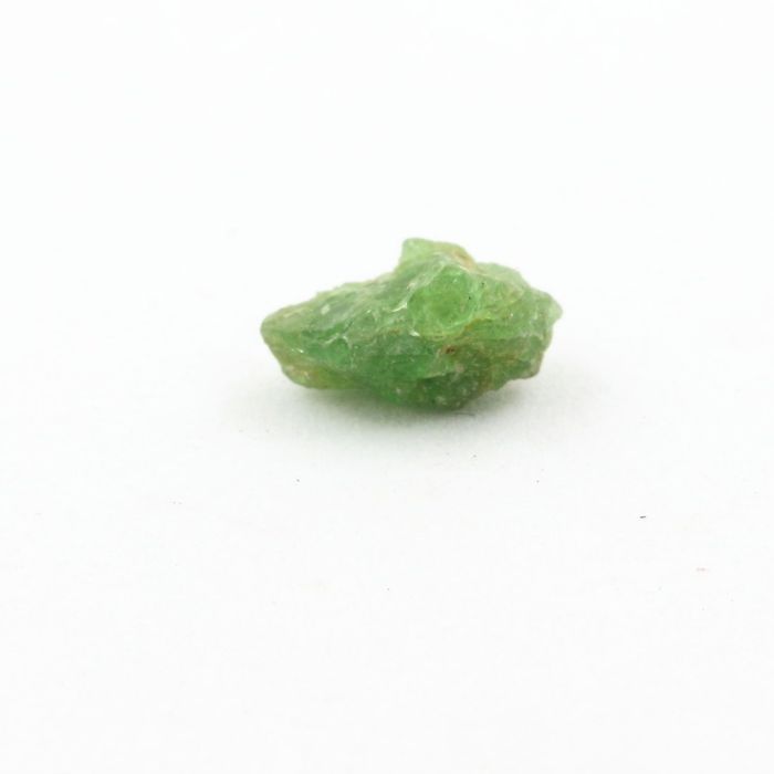 Pierres et Minéraux. Grenat Tsavorite. 1.870 ct. Manyara Region, Tanzanie.