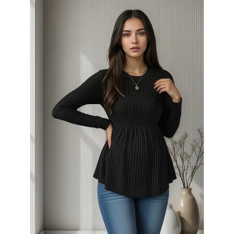 Трикотажный топ для беременных с вертикальными полосками и складками на талии для удобной посадки