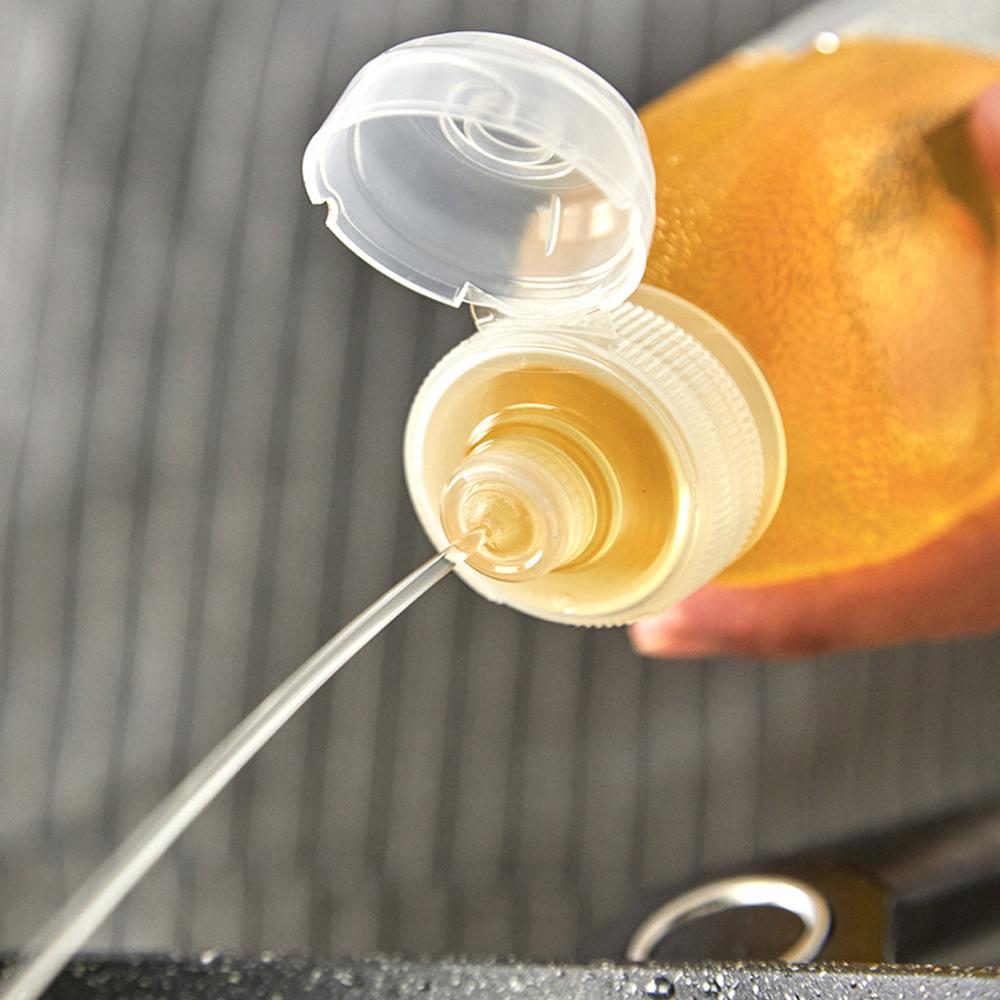 Kitchen Squeeze Oil Pot Oil Bottle Dispenser Leak Proof Oil Spray Pot