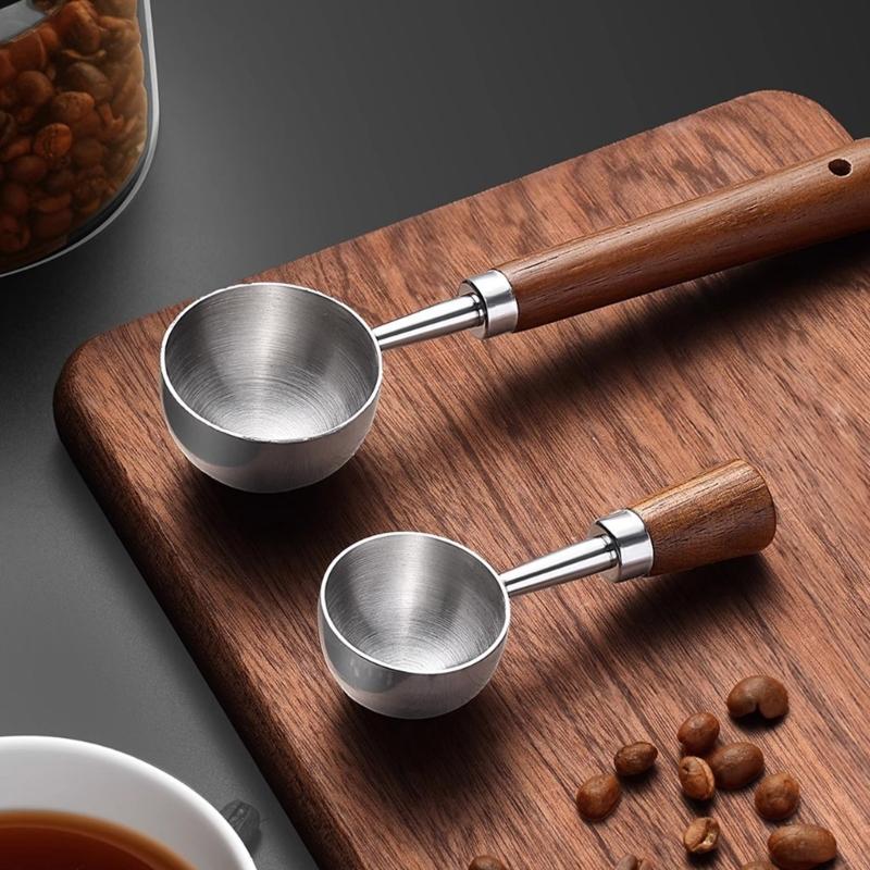 Точная Мерная Ложка для Кофейных Зерен с Удобной Ручкой из Грецкого Ореха и Конструкцией из Нержавеющей Стали