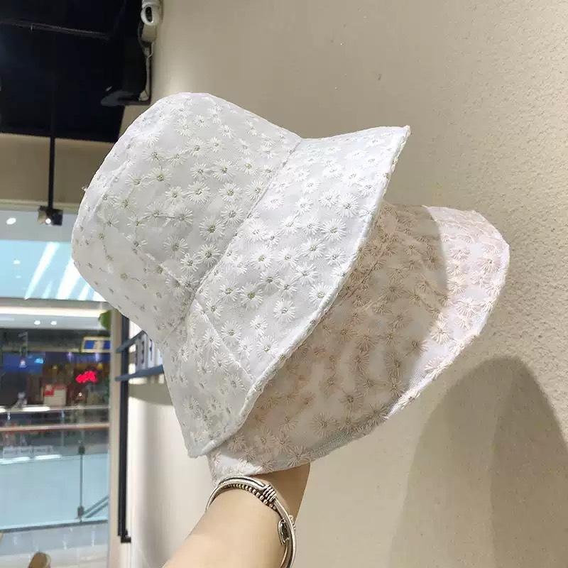 Japanese Daisy Embroidered Fisherman Hat Unisex Thin Summer Korean Style Mesh Bucket Hat for Spring