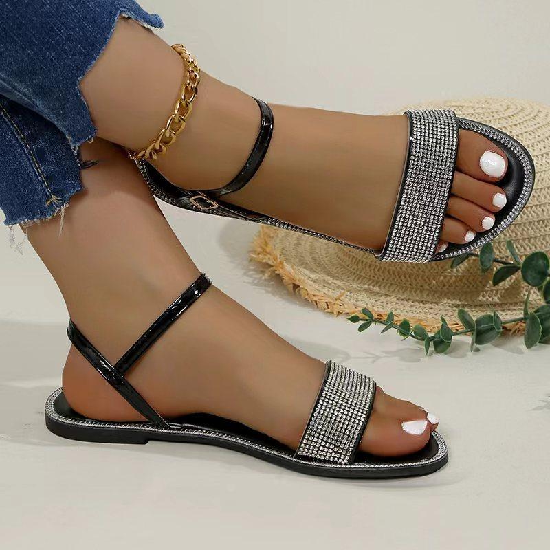 Новинка 2024 года, летние пикантные женские сандалии со стразами, обувь с ремешком на спине, женская обувь на плоской подошве с блестящими комфортными сандалиями, размер 35-43