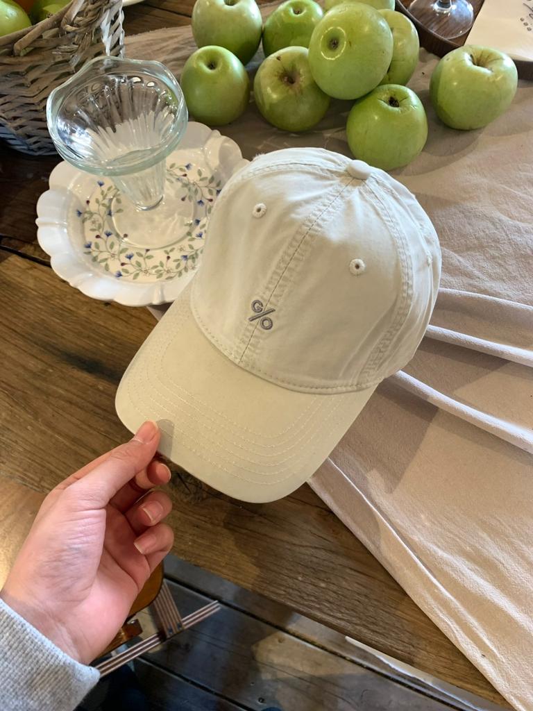 New American retro soft top embroidered baseball cap women's spring and summer new face small versatile curved brim cap