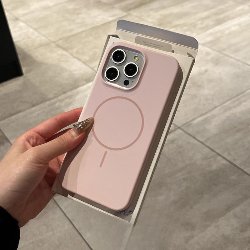 Подходит для iPhone17proMax Жидкий силиконовый магнитный чехол для телефона Apple 16 Улучшенное ощущение Защита от падения 15 Защитный чехол