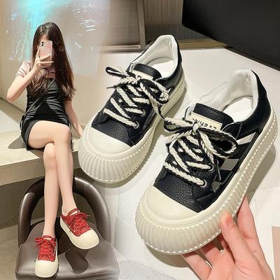 Летние полые кроссовки для женщин, новая универсальная спортивная повседневная обувь в корейском стиле, дышащая белая обувь, модная обувь