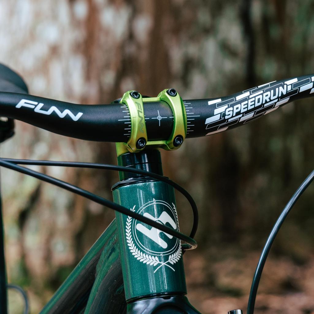 Funn Nixie Вынос руля для велосипеда 20мм 40мм для Горных BMX Шоссейных и Гравийных Велосипедов - Подъем, Длина, Зажим 31.8мм, Велосипеды, Велосипеды, Велосипеды, (синий)