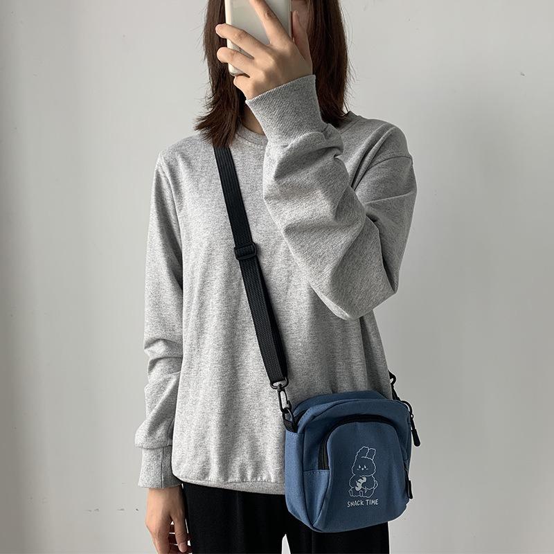 Милая маленькая сумка женская 2025 новая сумка через плечо сто с мультяжной холщовой сумкой