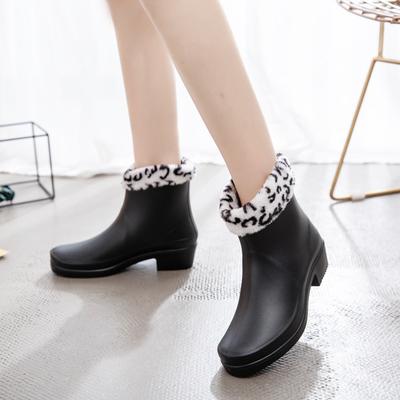 Женские резиновые сапоги 2024 года, корейские модные короткие резиновые сапоги на высоком каблуке, водонепроницаемая обувь, теплые хлопковые нескользящие ботильоны