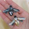 Cute Big Champagne Bee Brooches Delicate Insect Brooch For Women Pins Party Jewelry Gifts