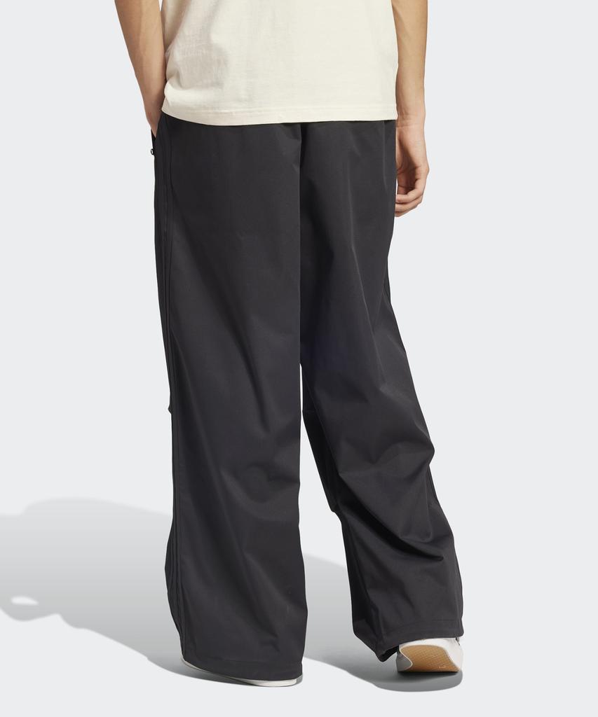 ADIDAS Parachute Pants - Black / Iy2075