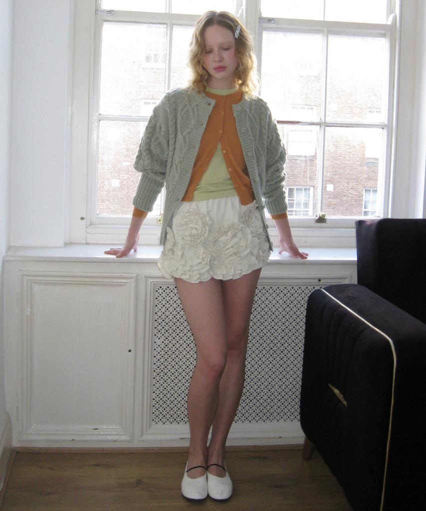 Sinun Rose Frill Mini Skirt (Cream Yellow)